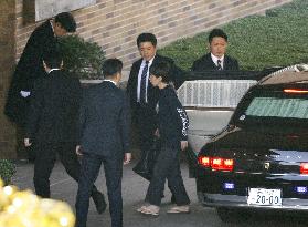 Takaichi moves to PM official residence