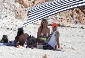 Heidi Klum, Tom Kaulitz and Bill Kaulitz in St Barths - France