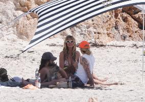 Heidi Klum, Tom Kaulitz and Bill Kaulitz in St Barths - France