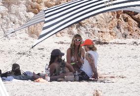 Heidi Klum, Tom Kaulitz and Bill Kaulitz in St Barths - France