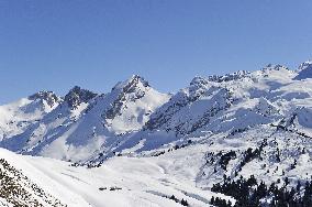 Illustration - Aravis Range