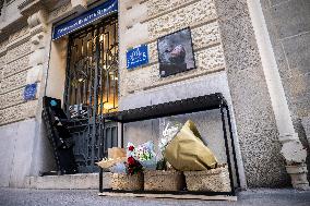 Flowers at Fondation Brigitte Bardot After Actress Death - Paris