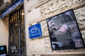 Flowers at Fondation Brigitte Bardot After Actress Death - Paris