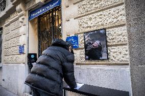 Flowers at Fondation Brigitte Bardot After Actress Death - Paris