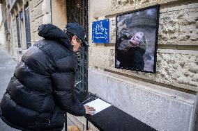 Flowers at Fondation Brigitte Bardot After Actress Death - Paris