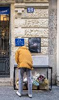 Flowers at Fondation Brigitte Bardot After Actress Death - Paris