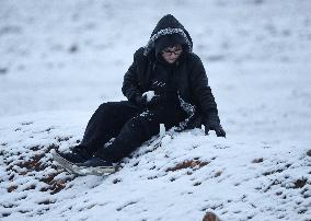 Rare Heavy Snowfall Blankets Erbil After 6 Years - Iraq