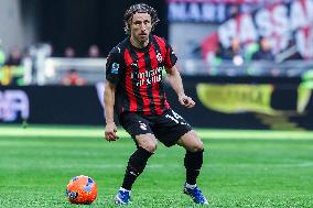 Serie A - AC Milan vs Hellas Verona FC