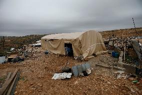 Palestinian Family Shelter - Hebron