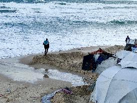 Tents Damaged By Storms - Khan Yunis