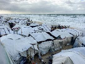 Tents Damaged By Storms - Khan Yunis