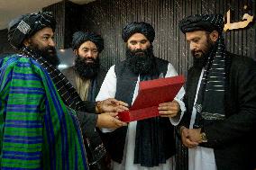 Taliban Honor Kabul Mayor - Afghanistan