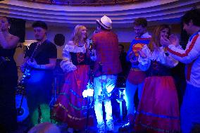 Alanah Bloor And Martina Ferragamo At Capri Hollywood Awards - Capri