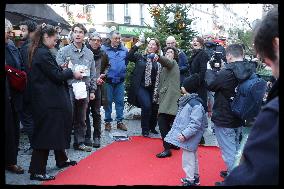 Exclusive - Rachida Dati At Montmartre Visit - Paris
