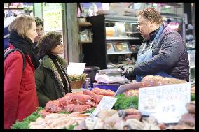 Exclusive - Rachida Dati At Avenue General Leclerc Visit - Paris