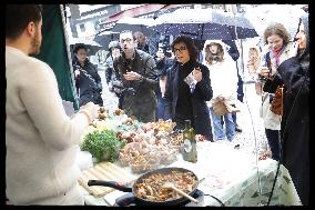 Exclusive - Rachida Dati At Monge Market Visit - Paris