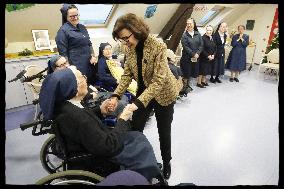 Exclusive - Rachida Dati Meets With Nuns - Paris