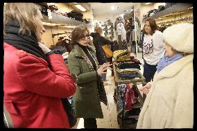 Exclusive - Rachida Dati At Avenue General Leclerc Visit - Paris