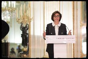 Exclusive - Rachida Dati Announces The Cabaret Season - Paris