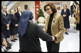 Exclusive - Rachida Dati Meets With Nuns - Paris