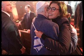 Rachida Dati At Grande Synagogue De La Victoire - Paris