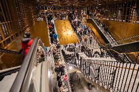 Colosseum and Porta Metronia Stations Open - Rome