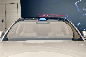 Huawei MAEXTRO Luxury Car