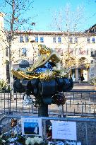 Brigitte Bardot Statue Memorial - Saint Tropez