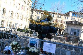 Brigitte Bardot Statue Memorial - Saint Tropez