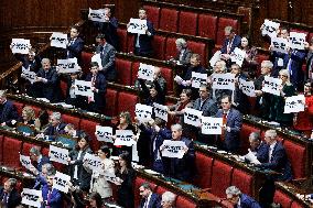 Protest In The Chamber Of Deputies During The Final Vote On The Budget Law - Rome