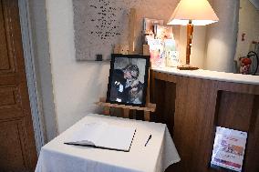 Brigitte Bardot Tribute At Town Hall - Saint Tropez