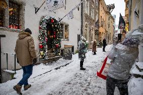 Holiday decorations in the Old Town of Tallinn