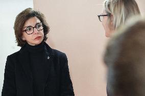 Exclu - Rachida Dati Visits the Emmaus Berthier Center - Paris