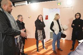 Exclu - Rachida Dati Visits the Emmaus Berthier Center - Paris