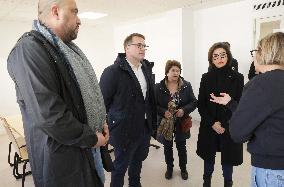 Exclu - Rachida Dati Visits the Emmaus Berthier Center - Paris