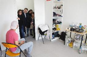 Exclu - Rachida Dati Visits the Emmaus Berthier Center - Paris