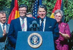 Reagan Signs Proclamation 5719 Honoring German-American Day 1987