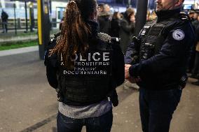 French Interior Minister Visits Police Before New Year's Eve - Suburb of Paris