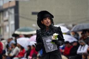 End of the year 'Desfile de Viudas' at the Multicolor Border Carnival in Ipiales, Colombia