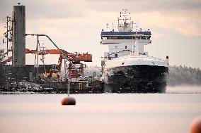 Finnish authorities seize vessel following sea cable disruption