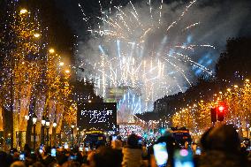 New Year Celebrations in France - Paris