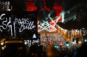 New Year Celebrations in France - Paris