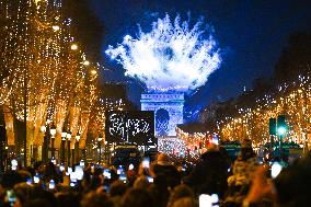 New Year Celebrations in France - Paris