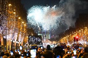 New Year Celebrations in France - Paris