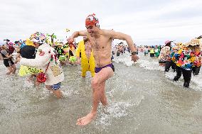 Bain des Givres At New Years Day Swim - Dunkirk