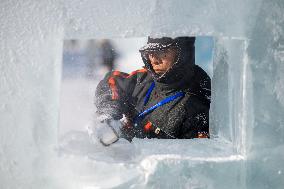 37th China Harbin International Ice Sculpture Competition - China