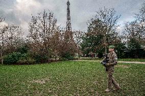 French army drone pilot - Paris