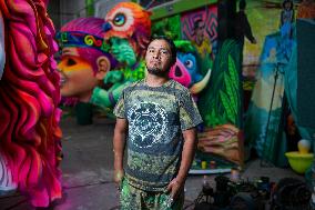 Miguel Mejia the Artisan Behind Twenty Years Crafting the Black and Whites Carnival - Carnaval de Negros y Blancos 2026