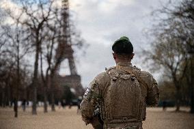 Sentinelle mission in front of the Eiffel Tower in Paris