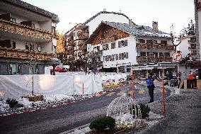 Tribute to victims at Le Constellation bar - Crans Montana